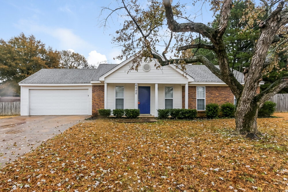 Foto principal - 6500 Cornwall Rd