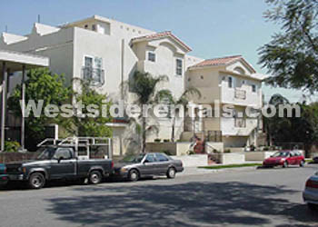 Building Photo - 1738 Barry Ave
