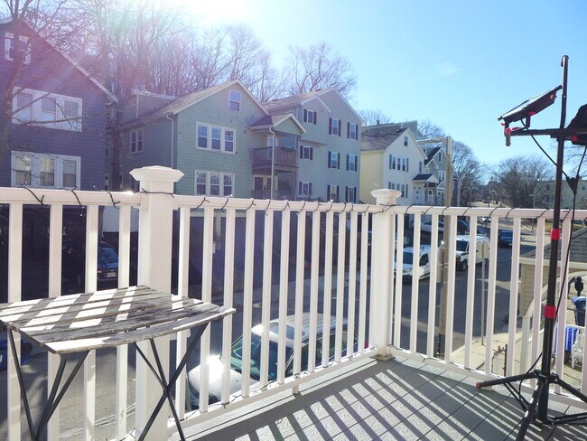 Foto del edificio - 126 Hillside St