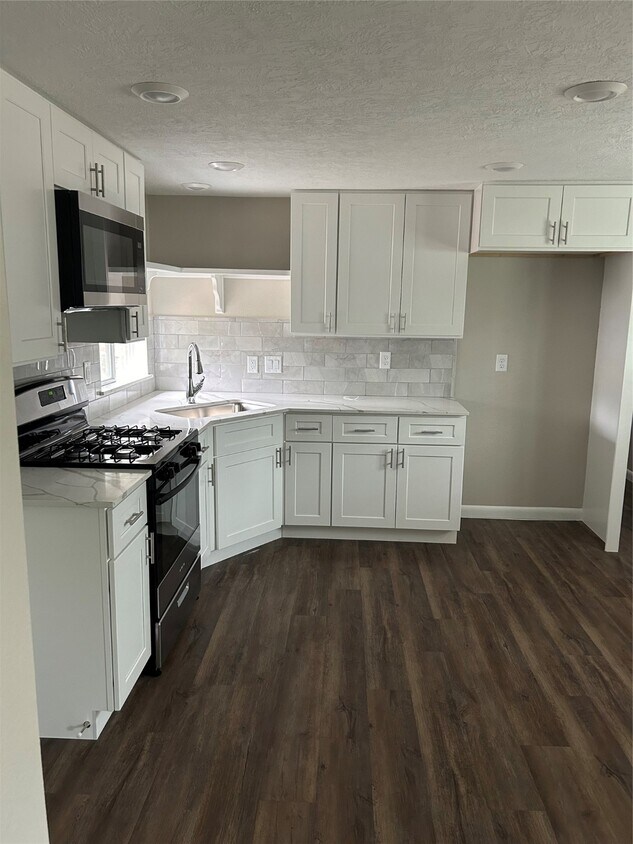 Foto principal - 29902 Kingbird Dr