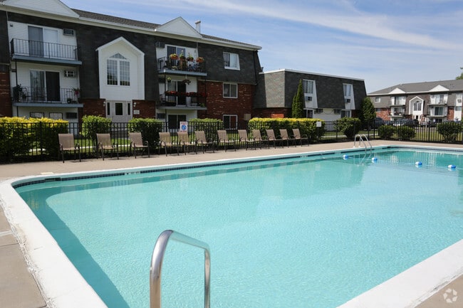 Building Photo - Country Glenn Apartments