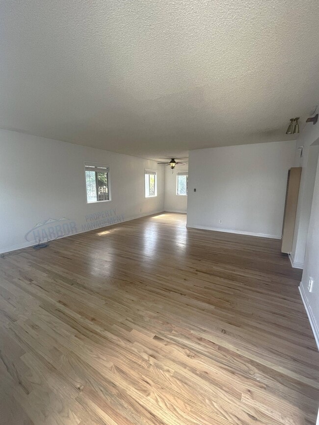 Building Photo - 2906 Spreckels Ct