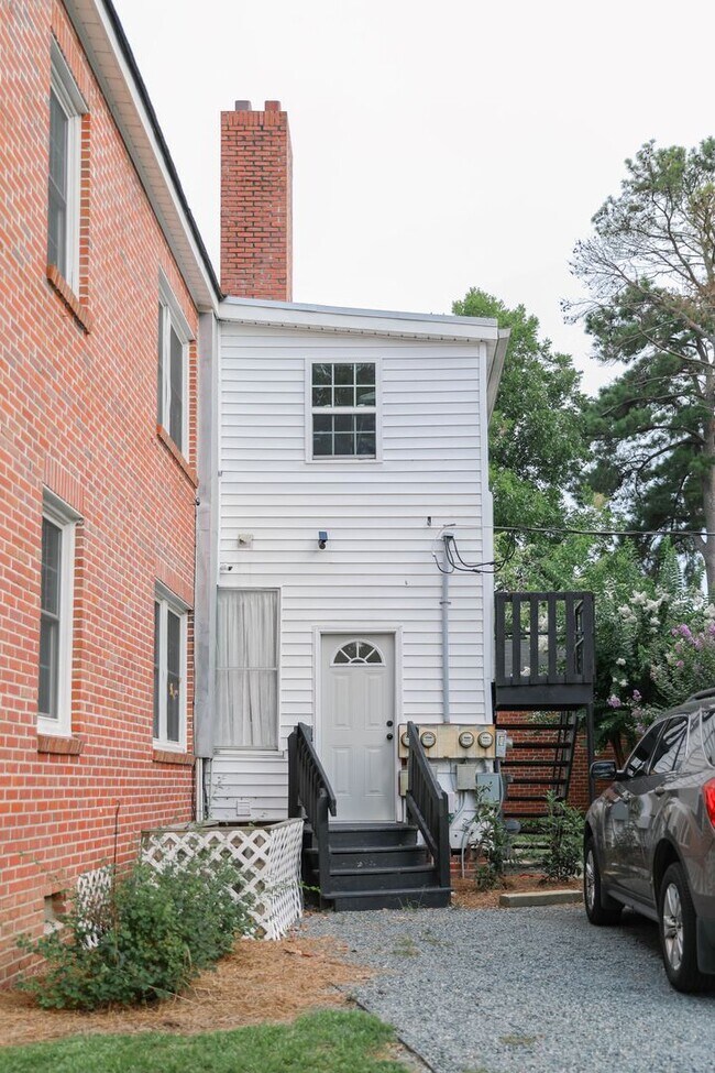 Foto del edificio - 1109 N Chestnut St