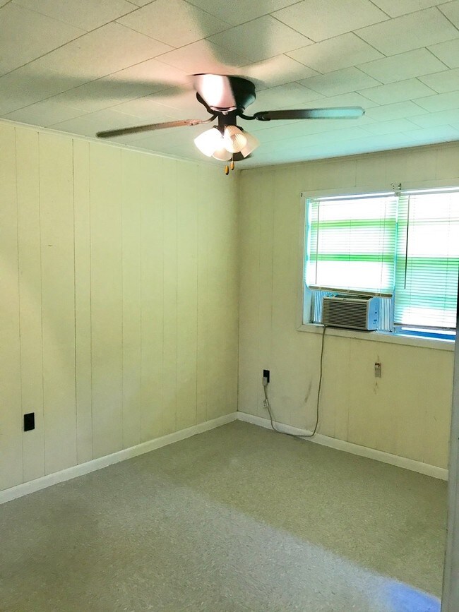 Foto del interior - 141 Colonial Ln