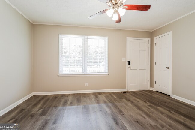 Foto del edificio - 941 Grier Rd