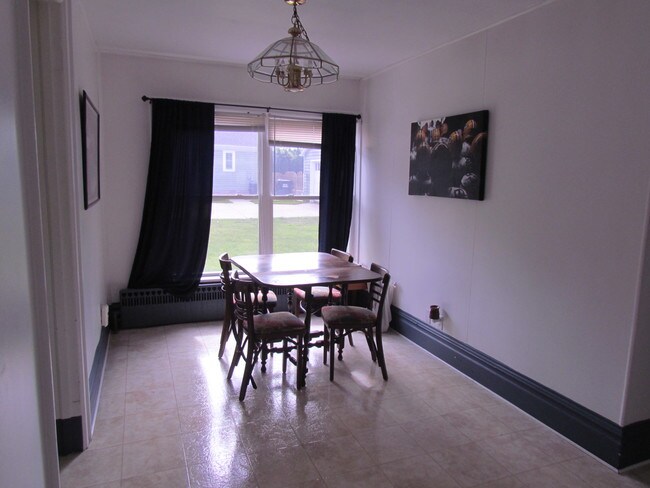 Foto del edificio - 209 W Howard St