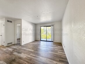 Building Photo - 3648 Grand Ave