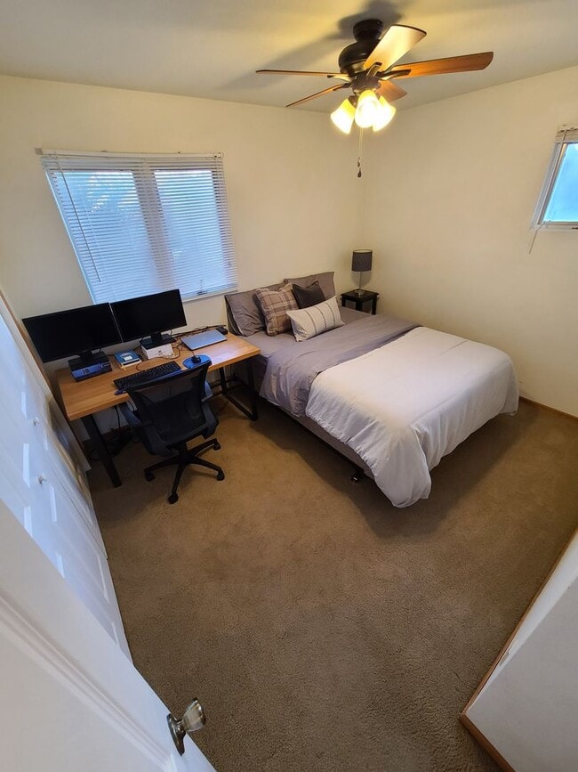 Foto del edificio - Garland (2705 &amp; 2707)