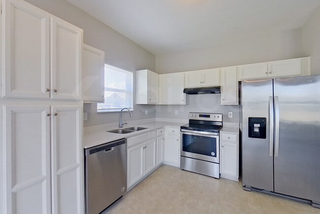 Building Photo - 10412 Pintail Ln