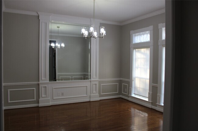 Building Photo - 1911 Hidden Cove Ct