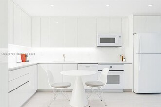 Building Photo - 2301 Collins Ave