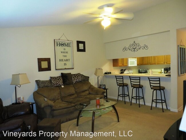 Building Photo - 3 br, 3 bath House - 4434 3503 Gearhart Rd