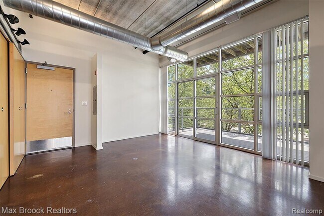 Foto del edificio - 333 E Parent Ave