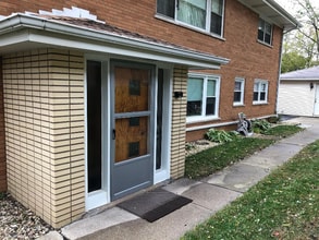 Building Photo - 944 Elder Rd