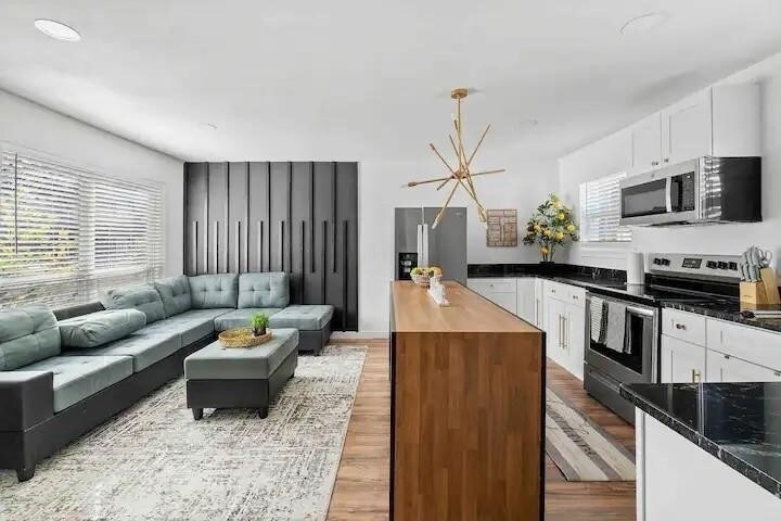 Foto principal - 4811 Live Oak St