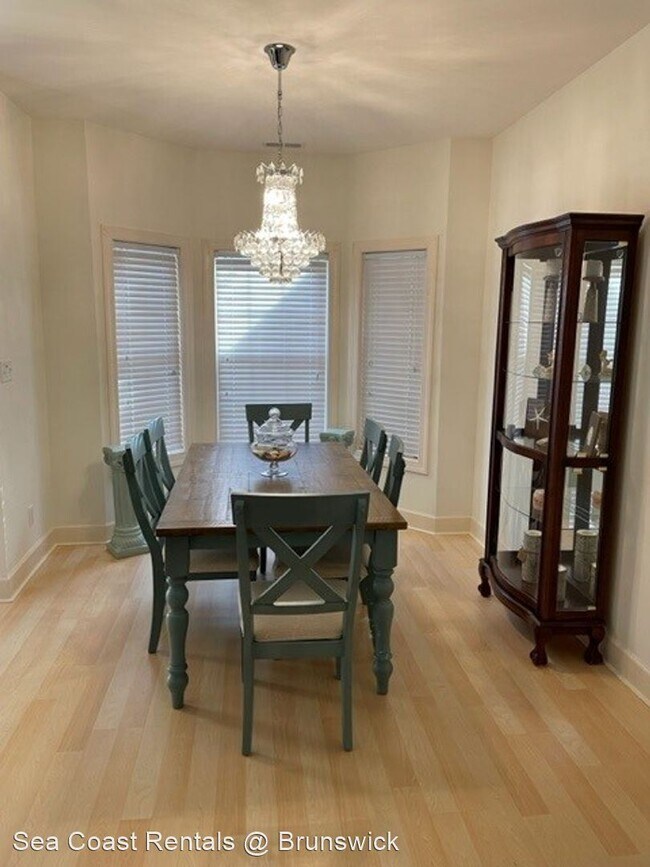 Building Photo - 3 br, 2 bath House - 3186 Marsh View Drive SW