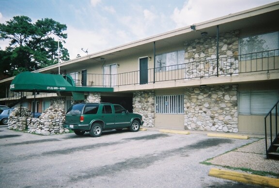 The Station Apartments Houston Tx Apartments Com