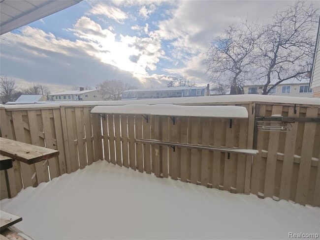 Building Photo - 919 Kirts Blvd