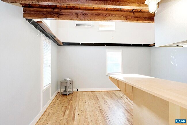 Foto del edificio - 223 4th St SW