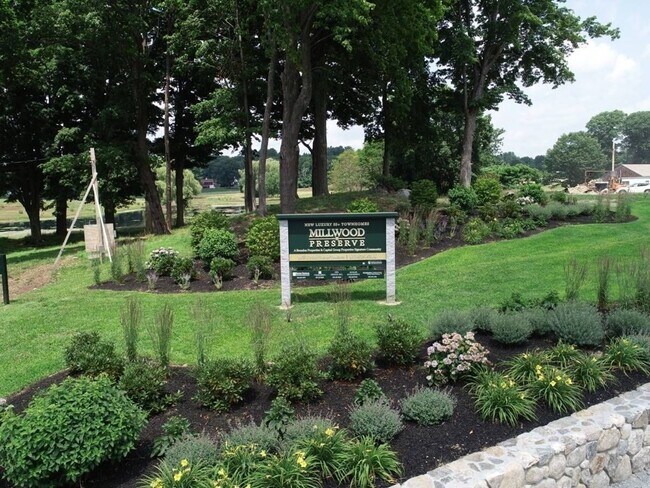 Foto del edificio - 175 Millwood St