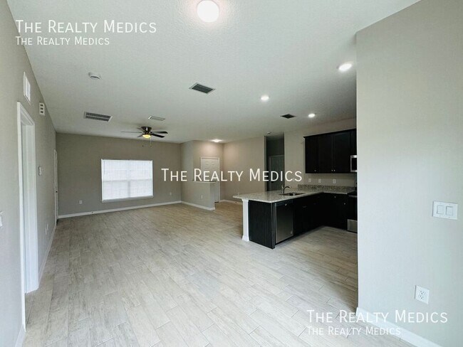 Foto del edificio - 1364 Gibbs Rd SW