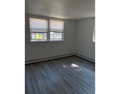 Foto del edificio - 132 Boylston Ln