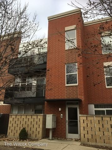 Primary Photo - 2 br, 2 bath House - 2220 W Maypole Ave 101 M