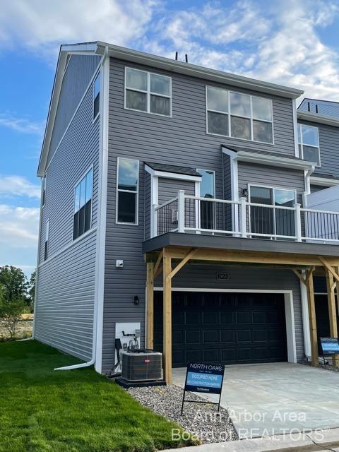Foto principal - 2953 Aughton Dr