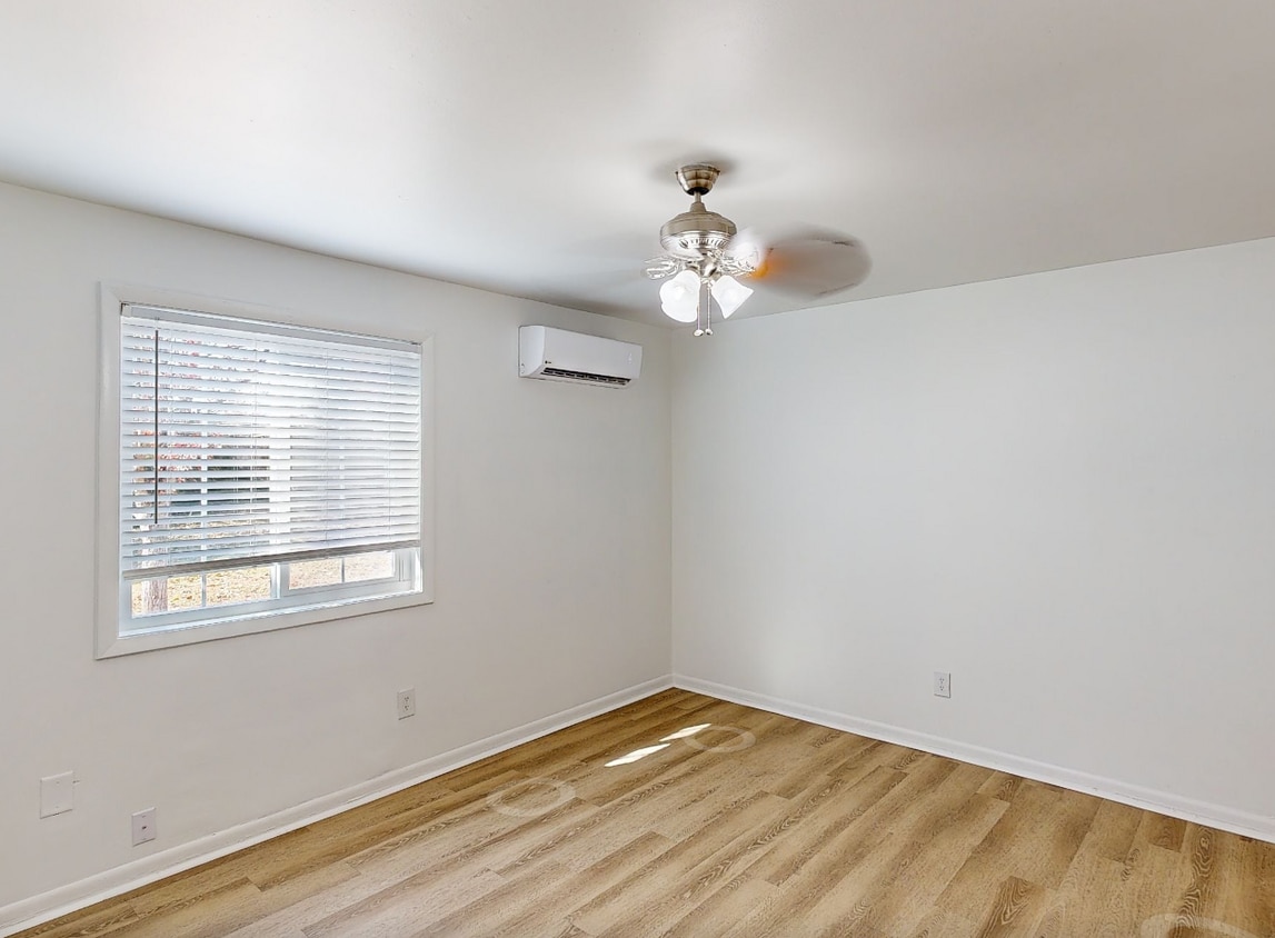 Photo - North Park Apartments