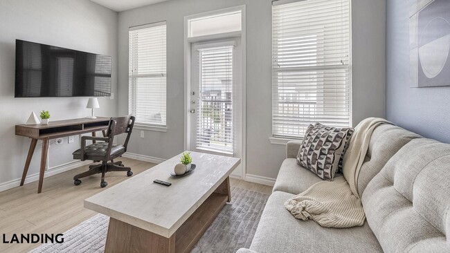 Building Photo - 241 N Overlook Dr