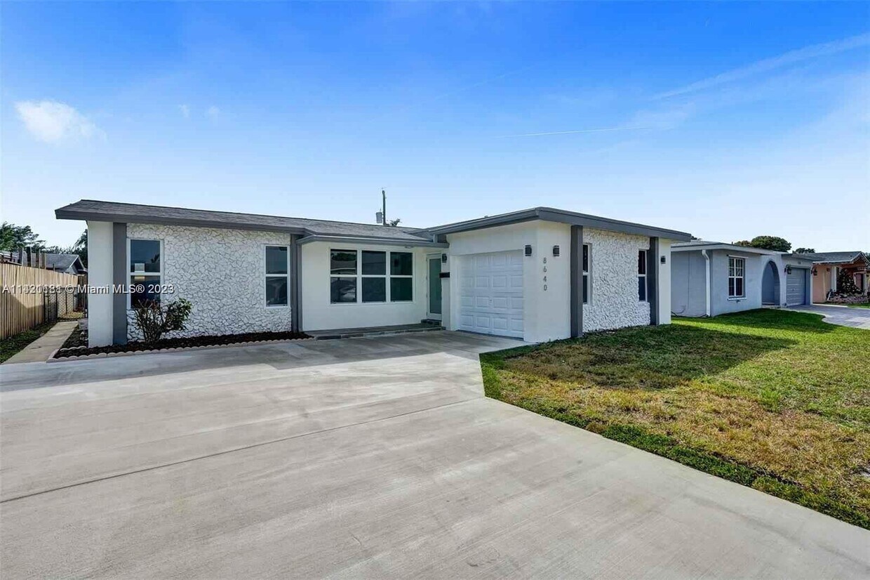 8640 NW 21st St, Sunrise, FL 33322 House Rental in Sunrise, FL