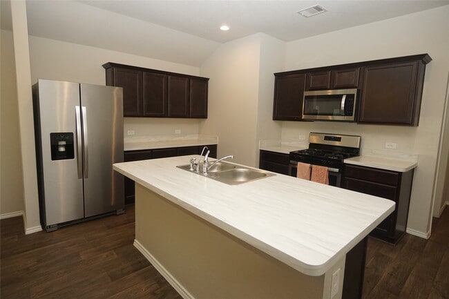 Building Photo - 5430 Tindarey Bluff Trail