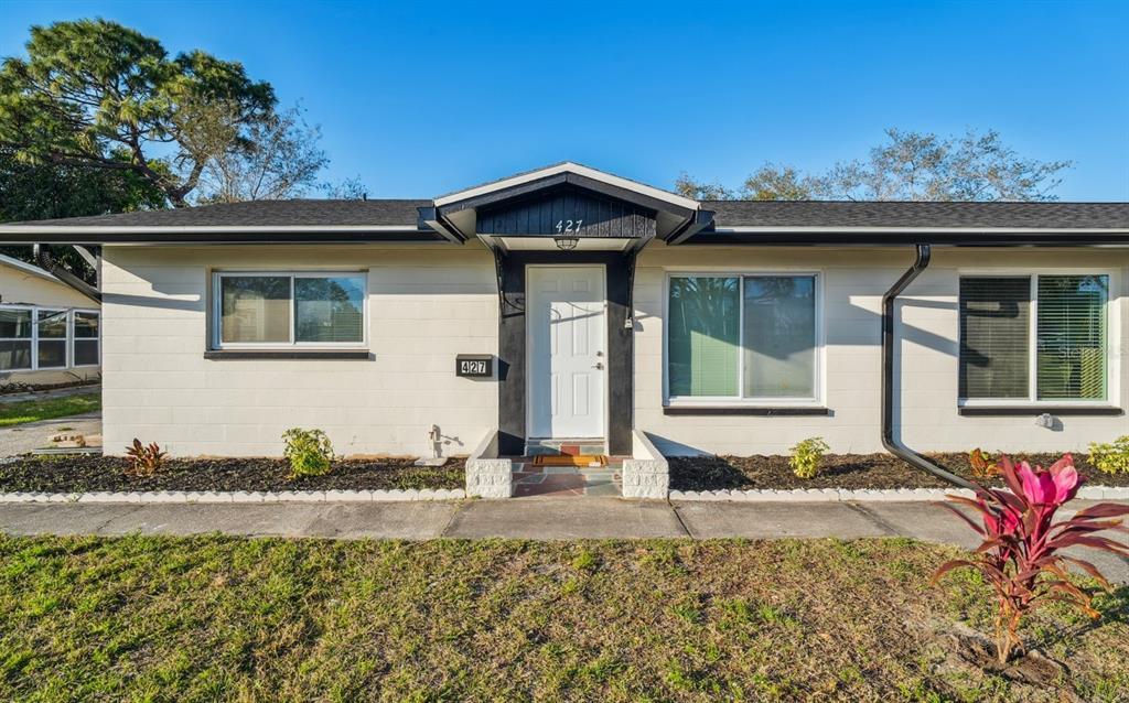 Foto principal - 427 92nd Ave N