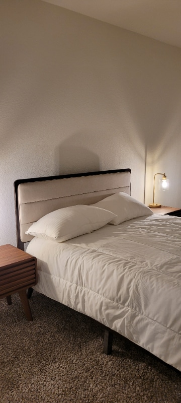 Building Photo - 3635 El Pinal Dr