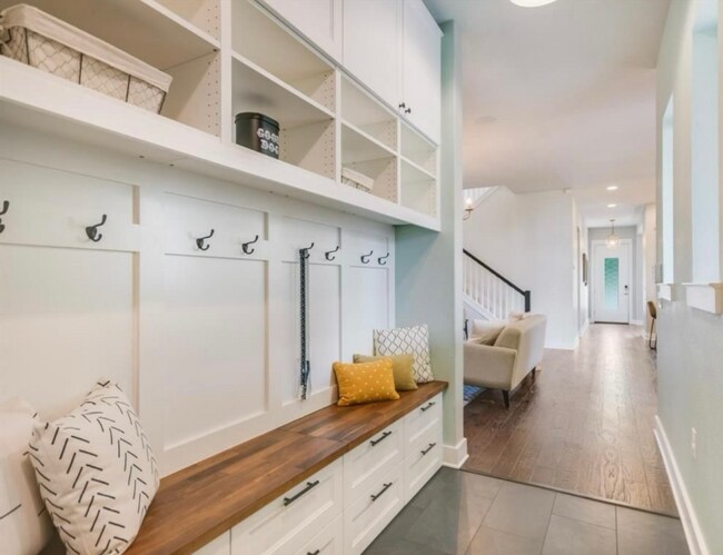 Foto del edificio - 3920 Briones St