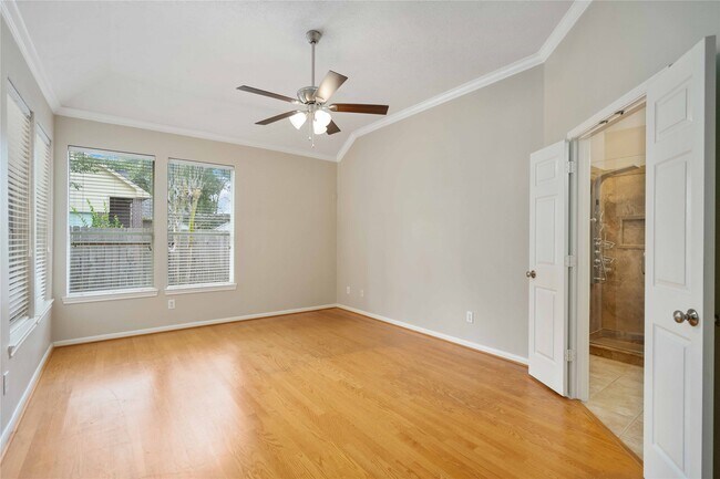 Foto del edificio - 707 Lytton Springs Way