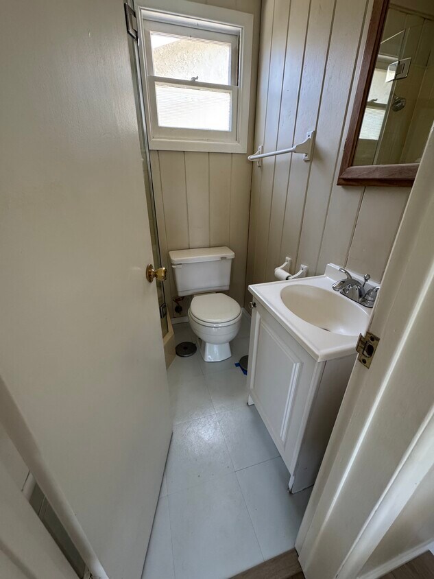 Bathroom - 506 E Sunny Hills Rd