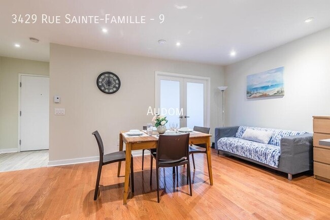 Photo du bâtiment - 3429 Rue Sainte-Famille