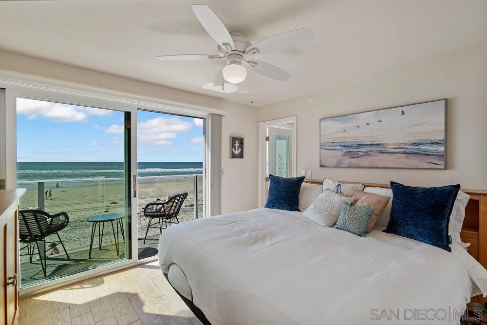 Foto principal - 3911 Ocean Front Walk