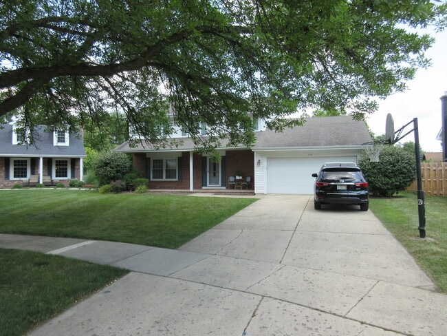 Building Photo - 116 Linden Ct