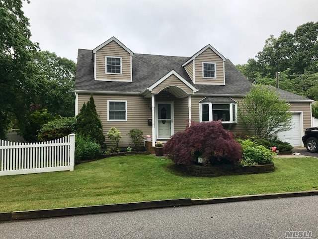Foto principal - 135 Freeman Ave