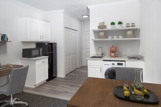 Interior Photo - Lofts at Baymeadows | Flexible Leases