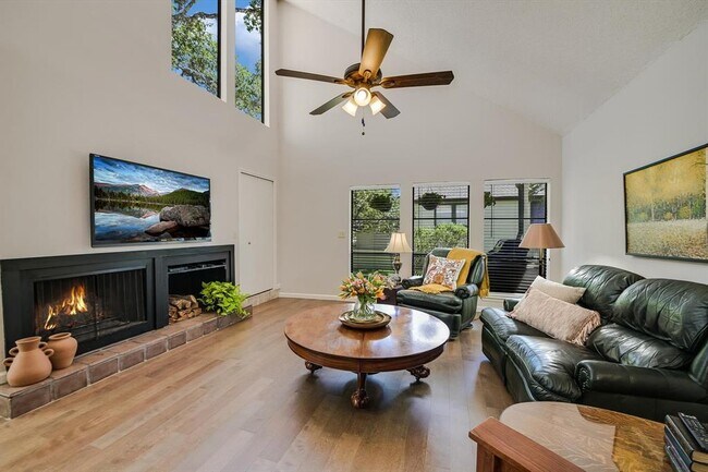 Foto del edificio - 15 Casa Verde St