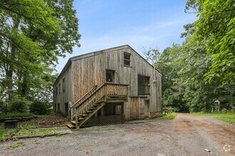 Building Photo - 9625 Hoffman-Seachrist Rd