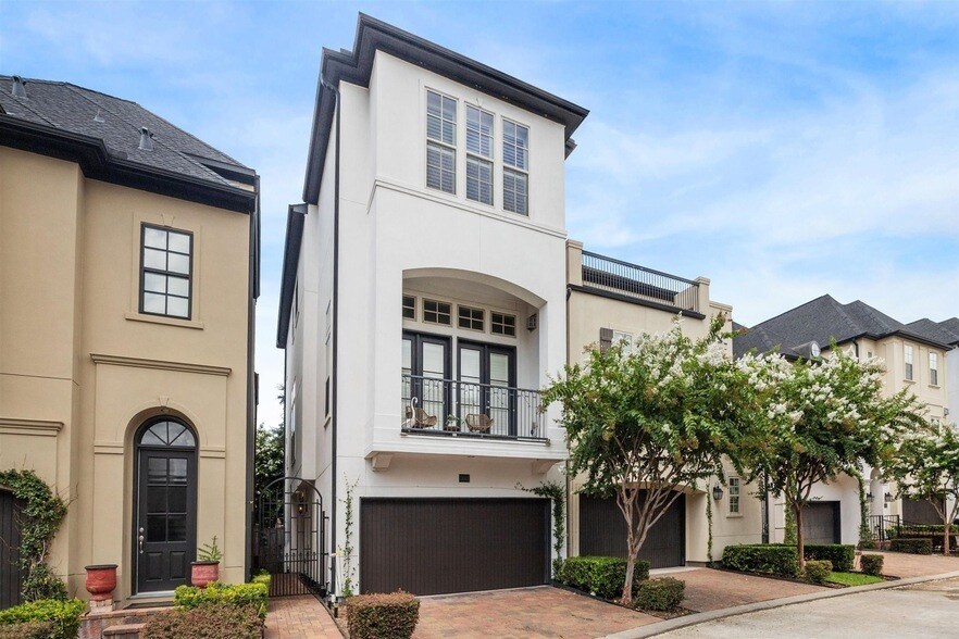 Foto principal - 1665 Upland Lakes