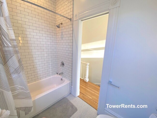 Foto del edificio - 208-210-210 Fair Oaks St