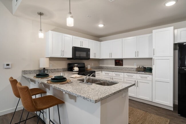 Interior Photo - The Prairie at Chaffee Crossing