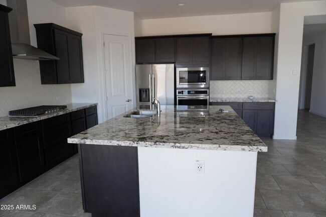 Building Photo - 22777 E Orion Way