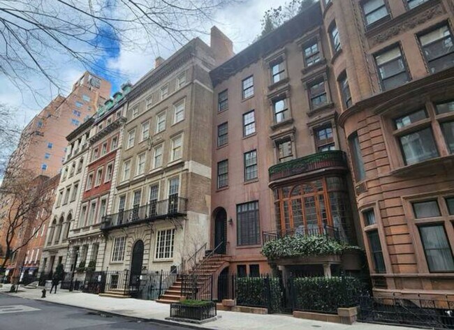 Foto del edificio - EAST 65 STREET