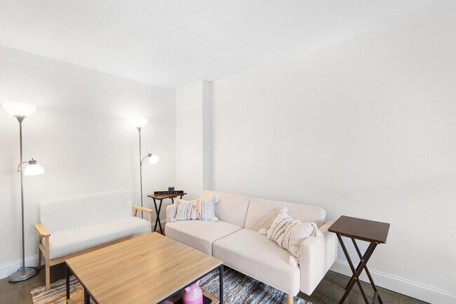 Foto del edificio - 201 St Pauls Ave